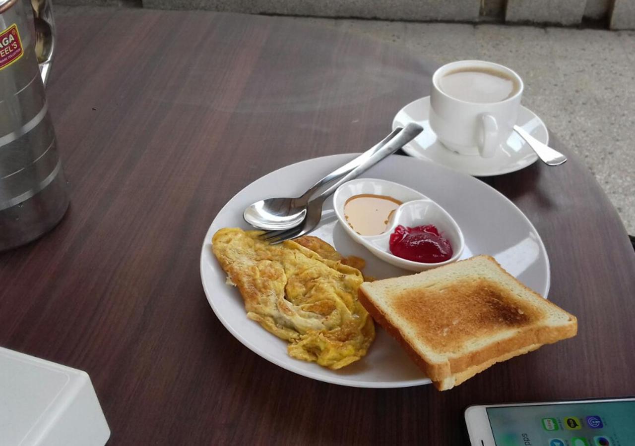 Rambler Hostel Pvt Ltd Катманду Екстер'єр фото